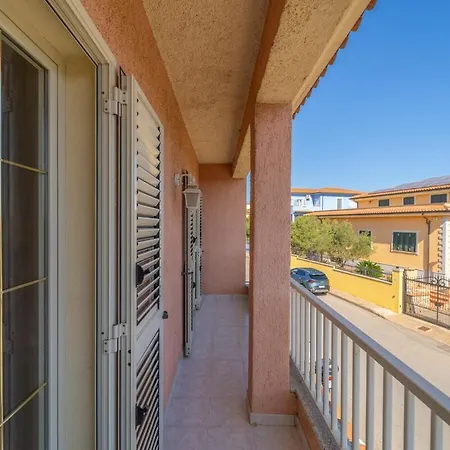 Apartman With Garden *