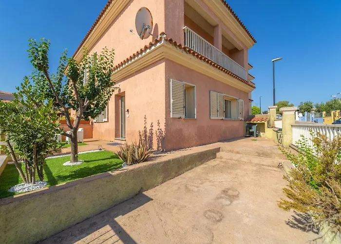 With Garden Appartement *