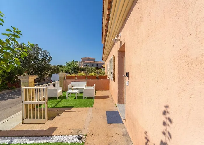 With Garden * Ольбія