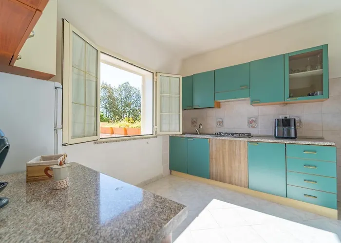 With Garden Ольбія